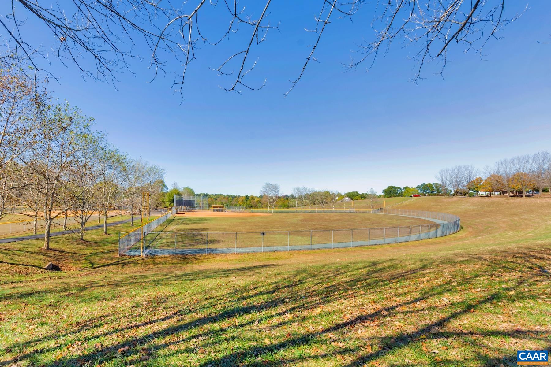 2527 AVEMORE POND RD