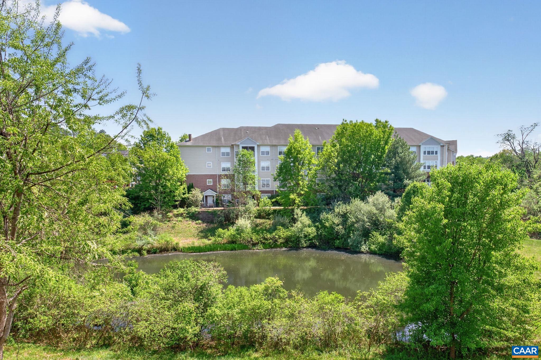 2527 AVEMORE POND RD