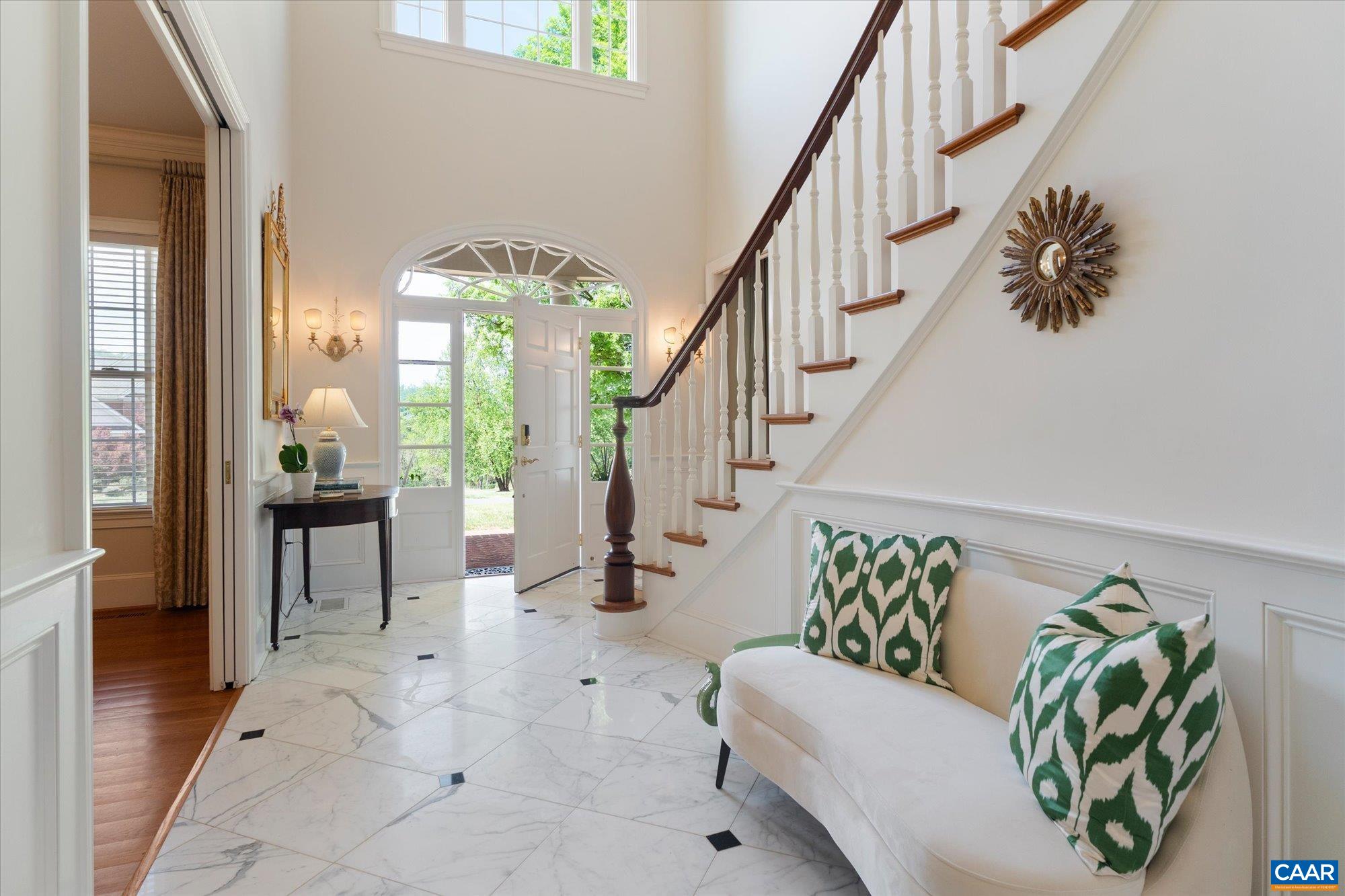 515 ROCKS FARM DR