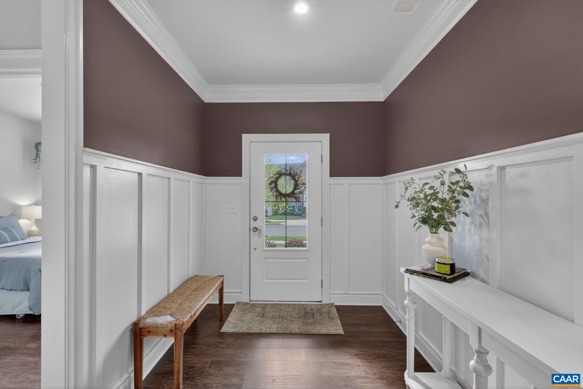 386 CLAIBOURNE RD