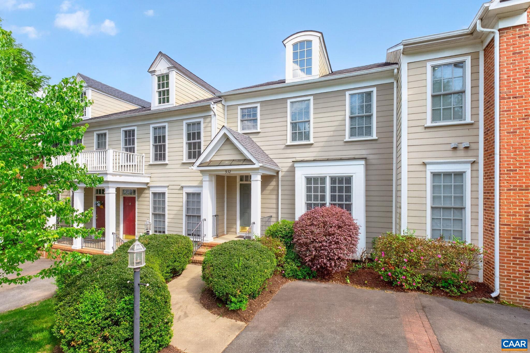 532 SUMMERFORD LN