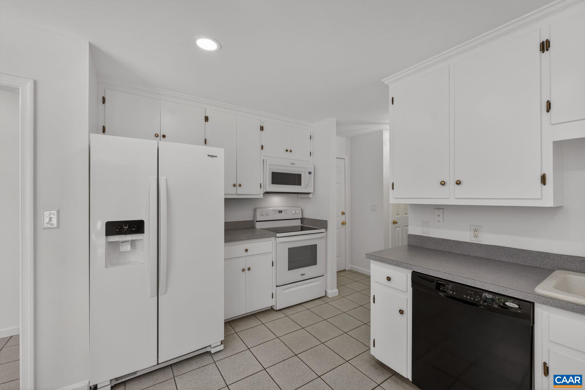1250 TEMPLETON CIR