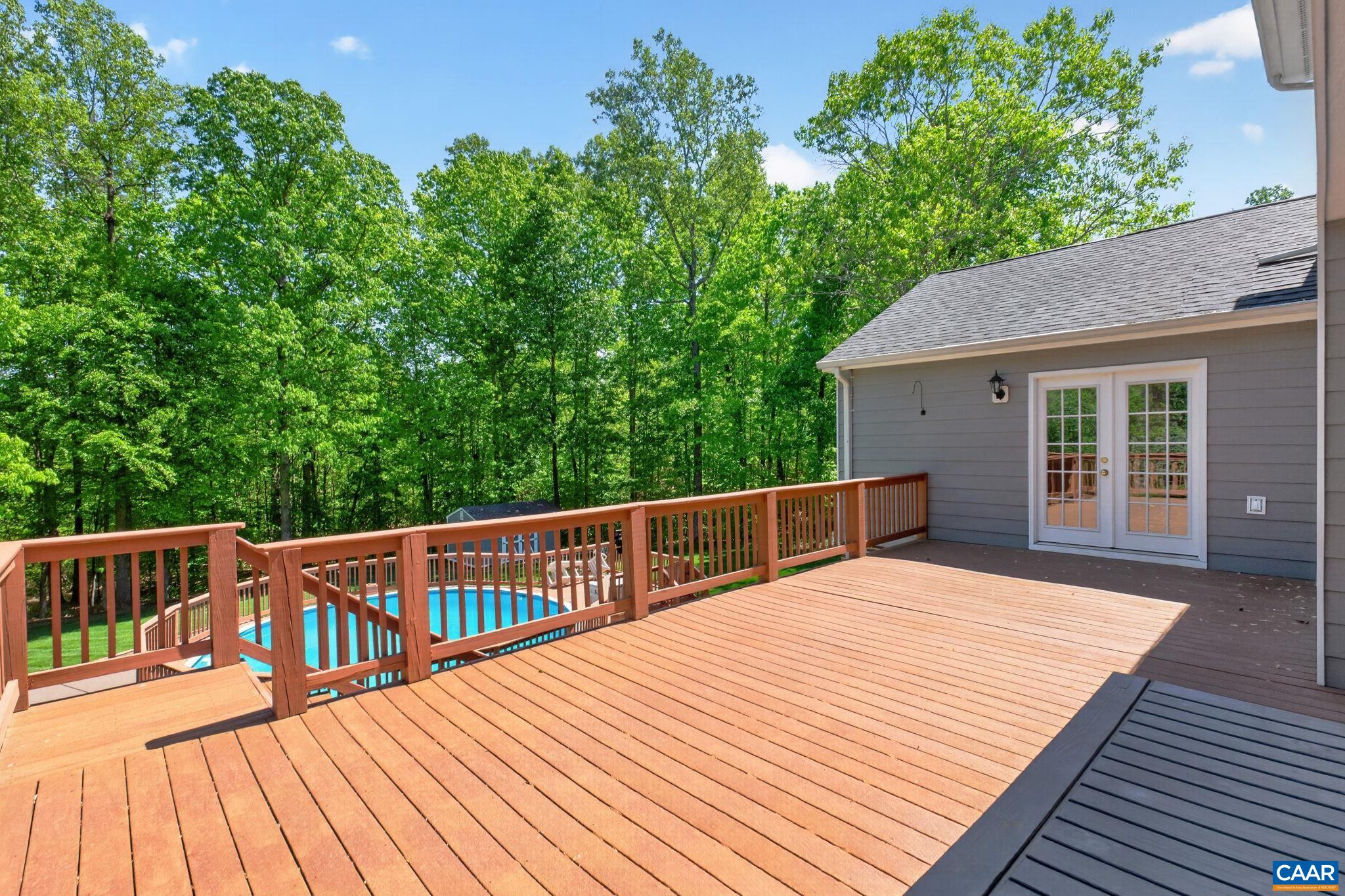 1250 TEMPLETON CIR