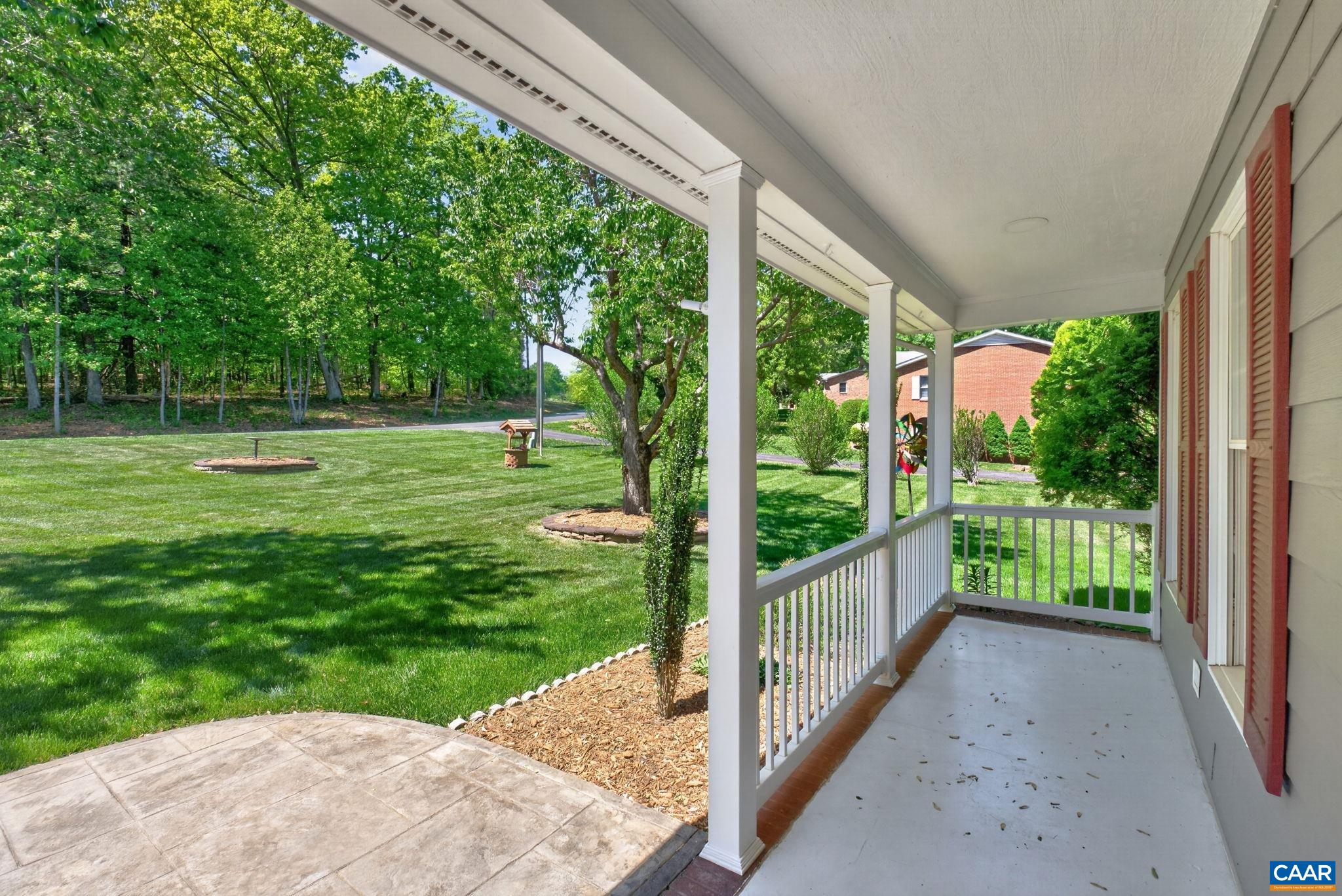 1250 TEMPLETON CIR