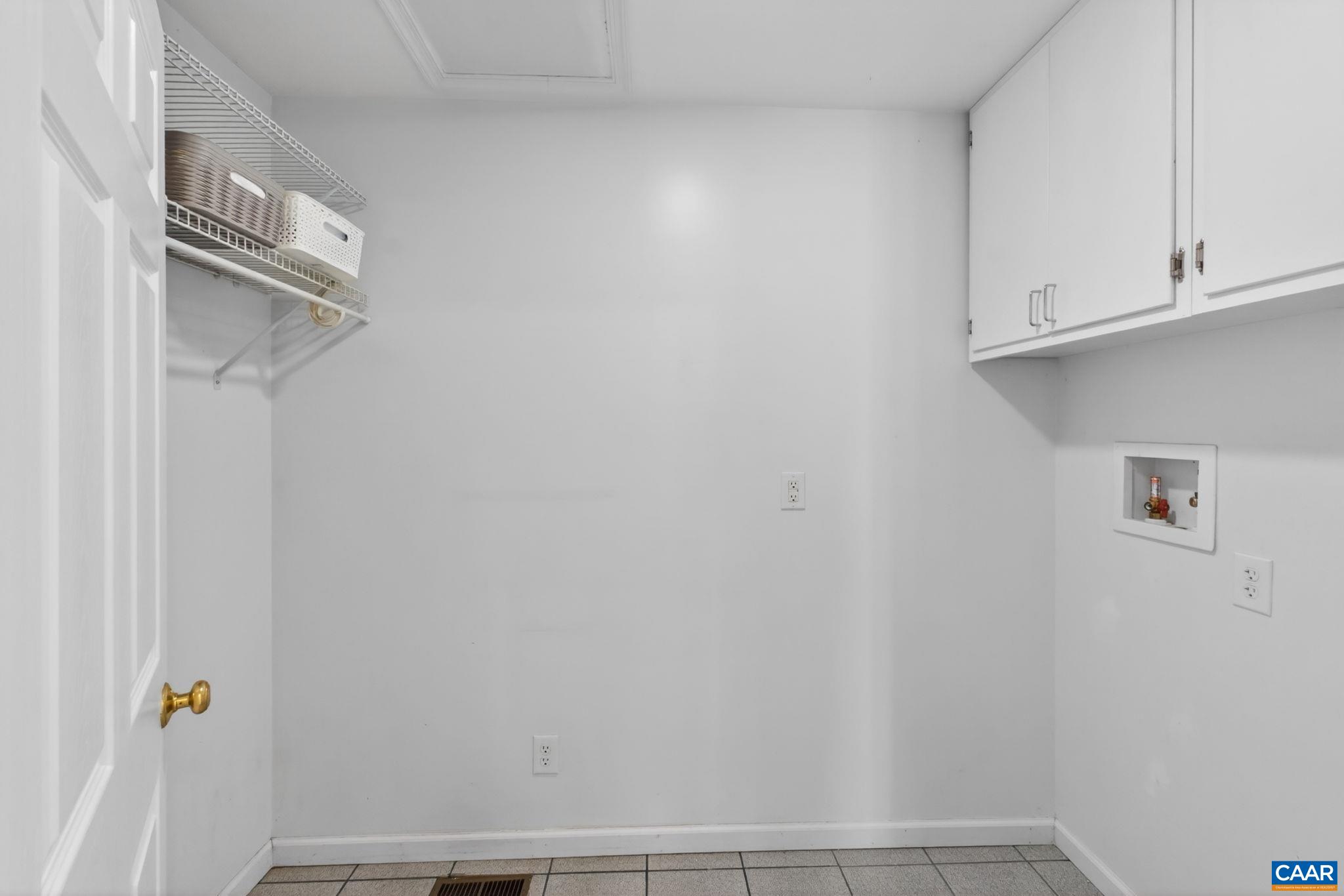 1250 TEMPLETON CIR