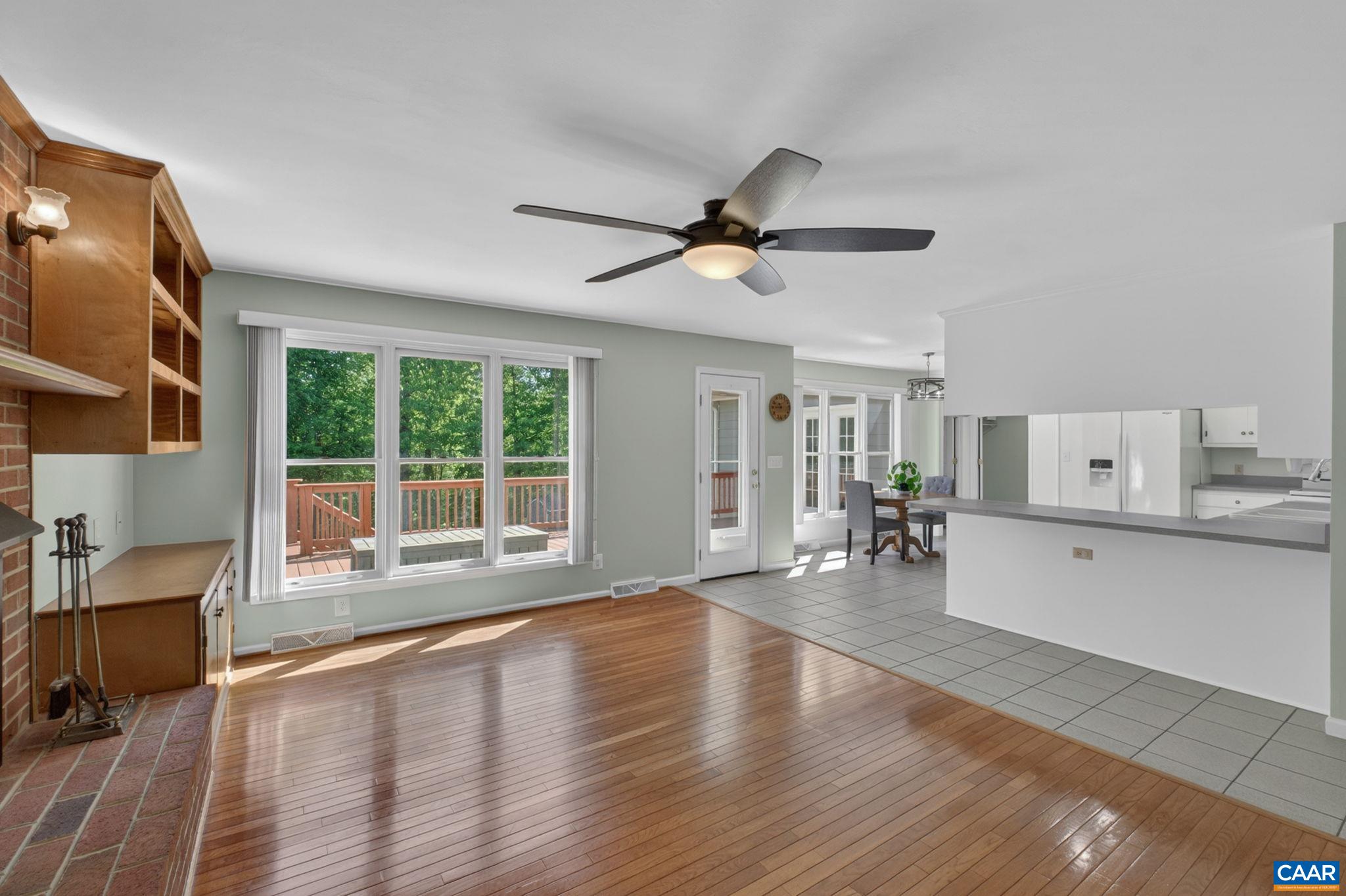 1250 TEMPLETON CIR