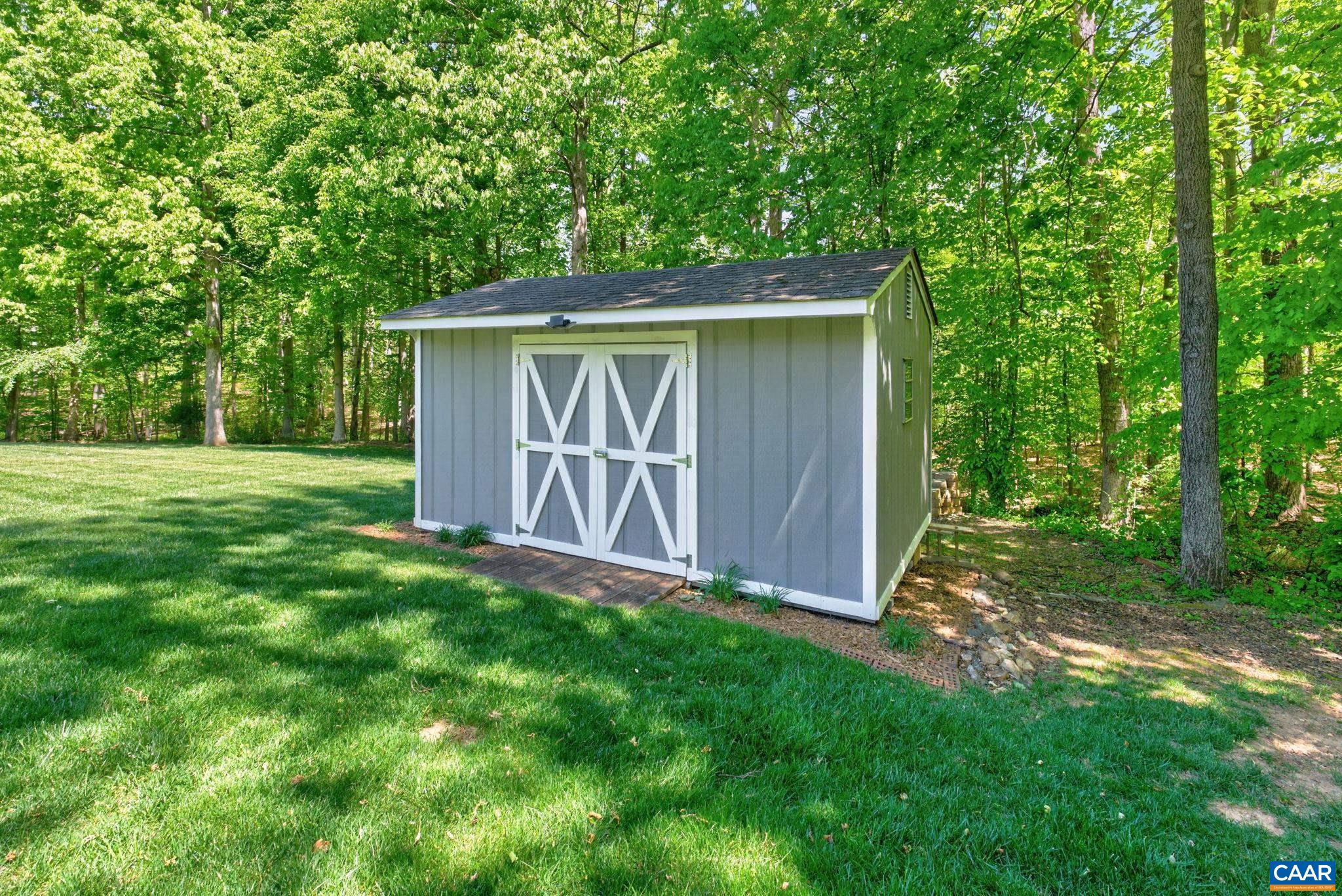 1250 TEMPLETON CIR