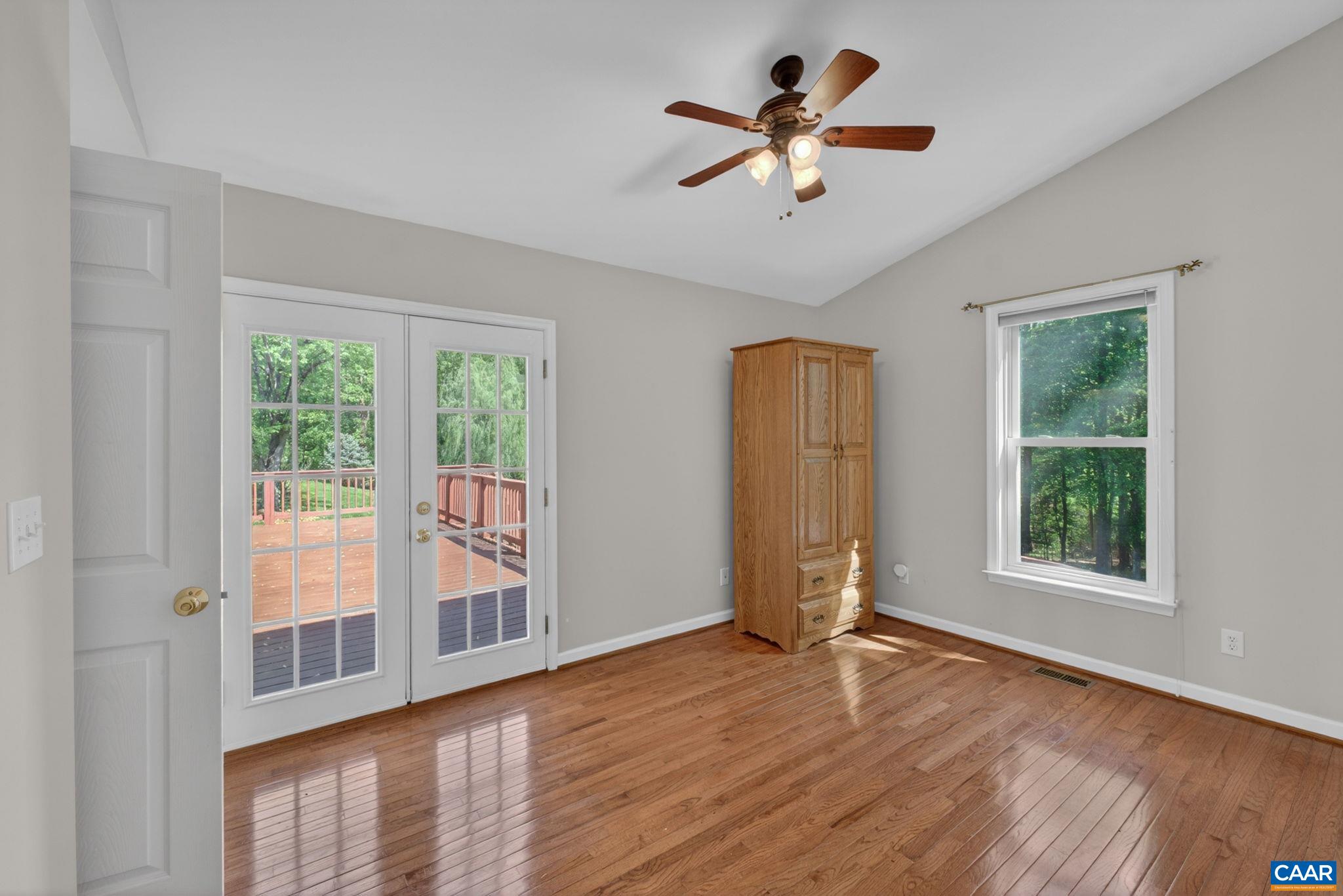 1250 TEMPLETON CIR