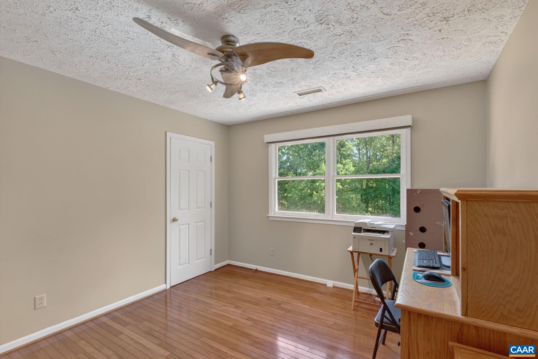 1250 TEMPLETON CIR