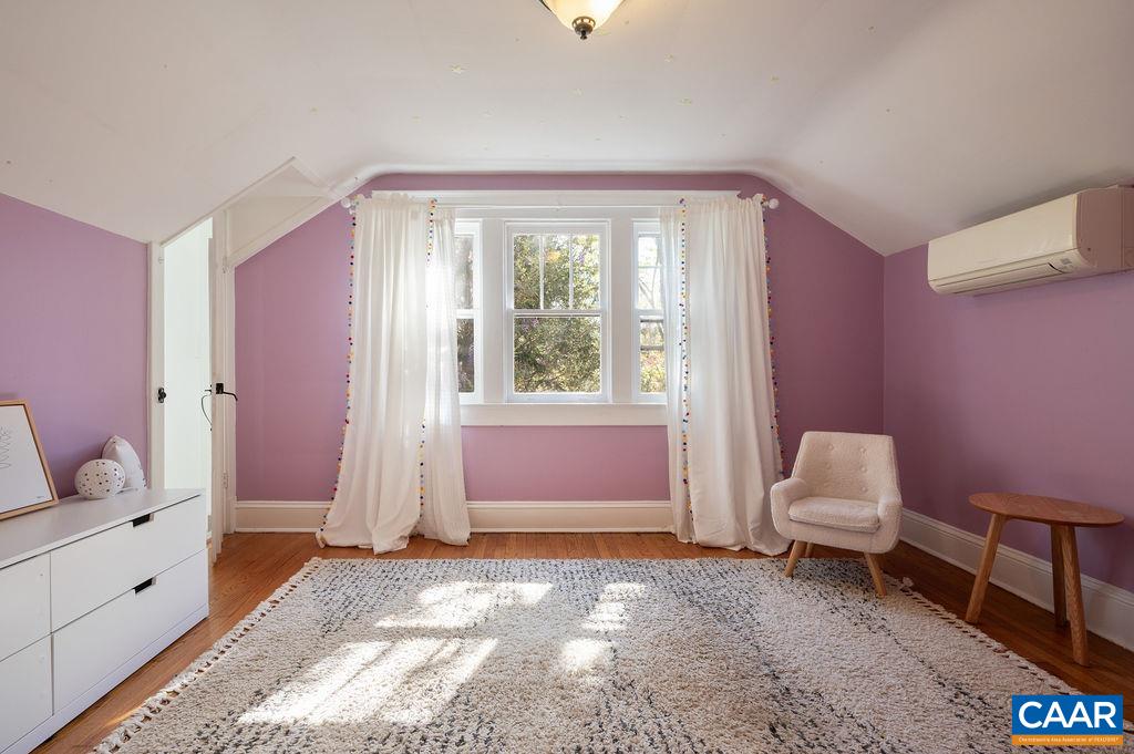 2642 JEFFERSON PARK CIR