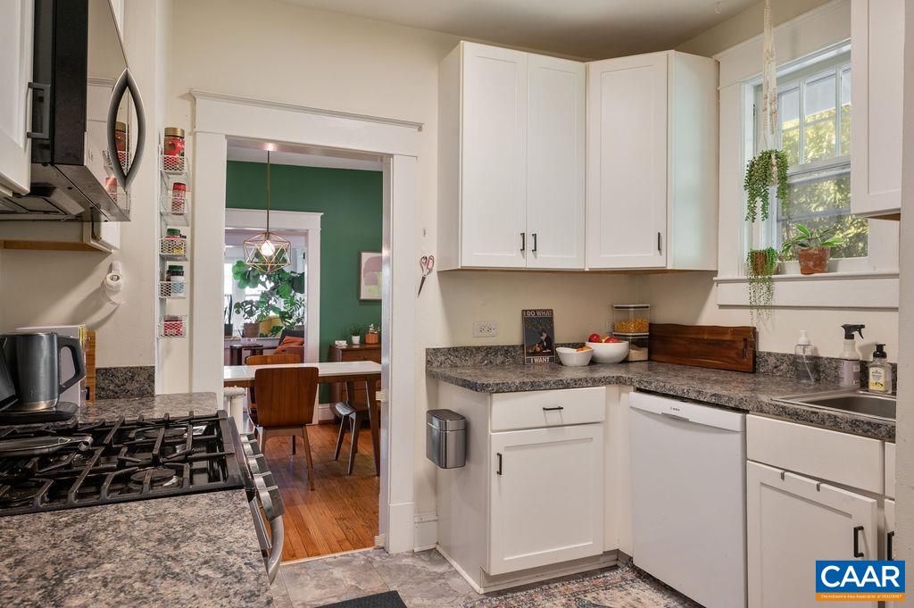 2642 JEFFERSON PARK CIR