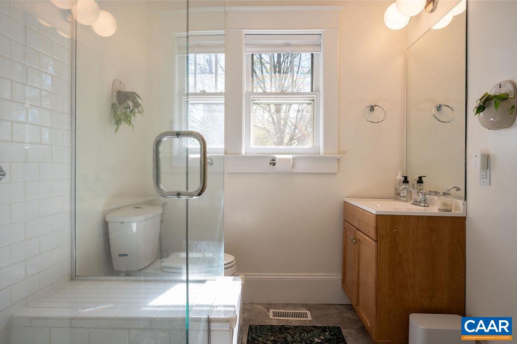 2642 JEFFERSON PARK CIR
