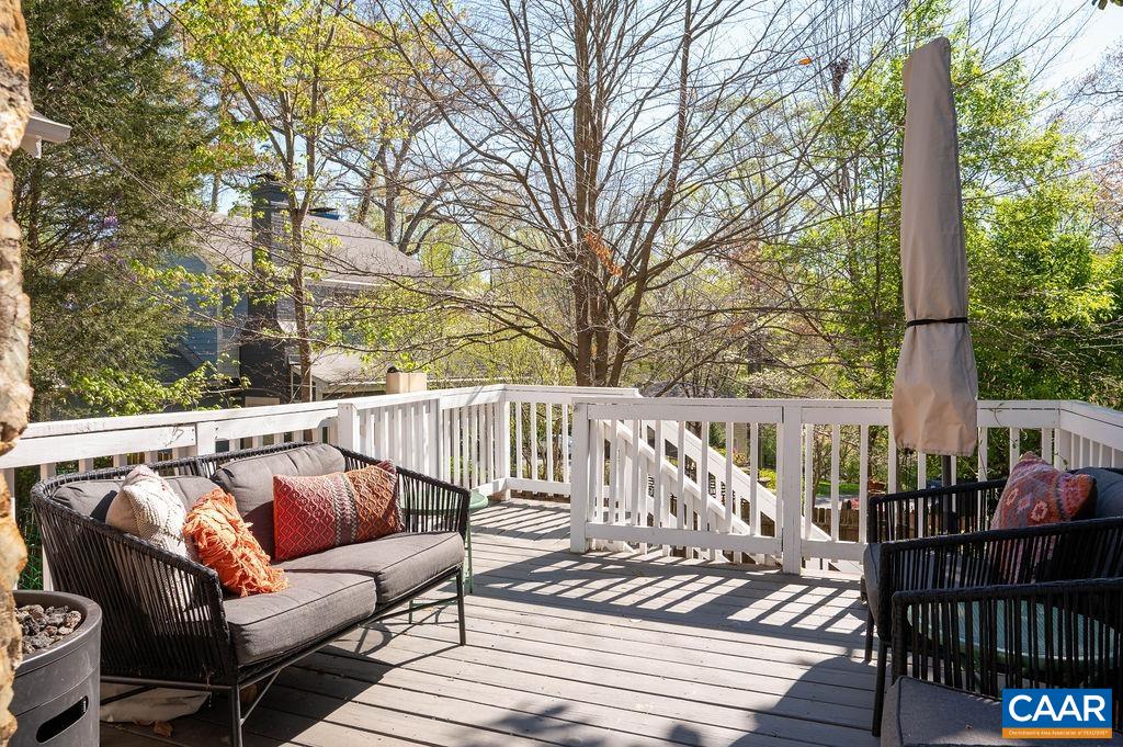 2642 JEFFERSON PARK CIR