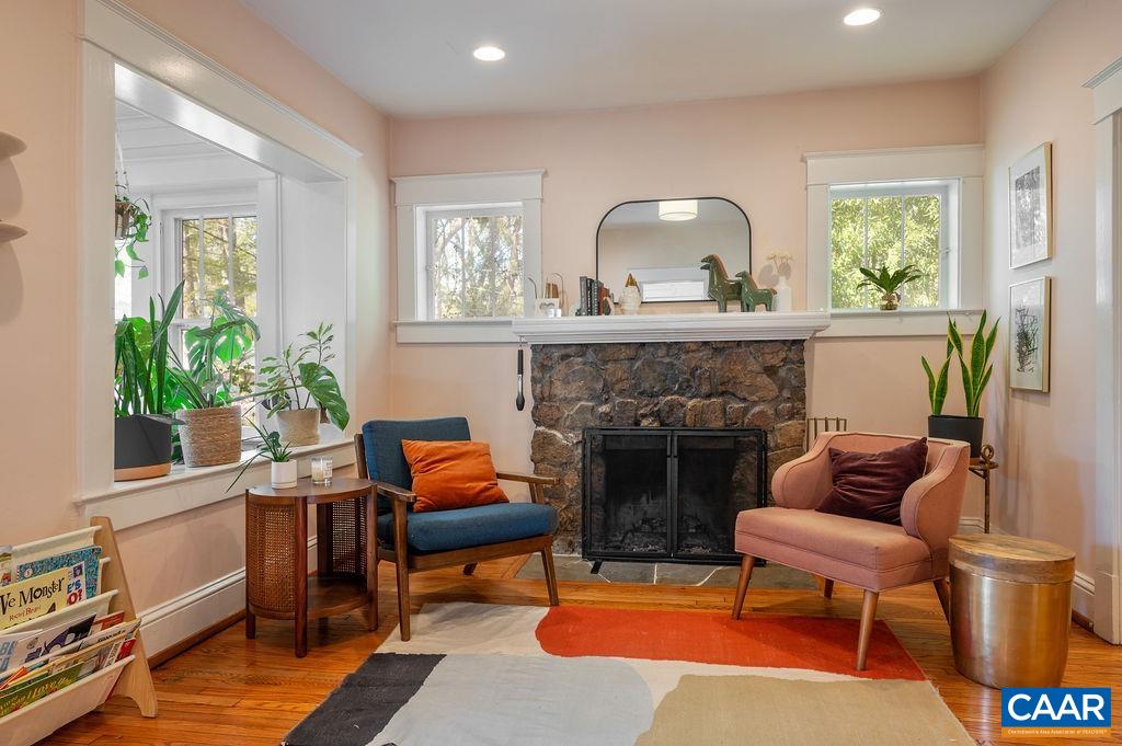 2642 JEFFERSON PARK CIR