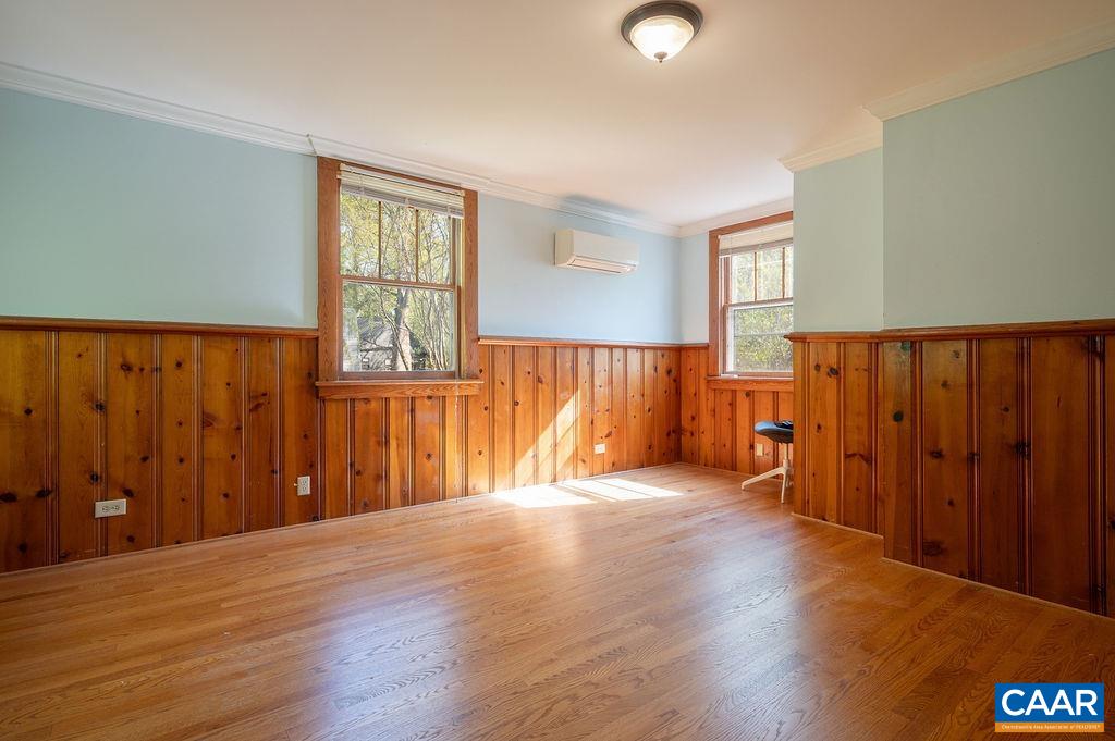 2642 JEFFERSON PARK CIR