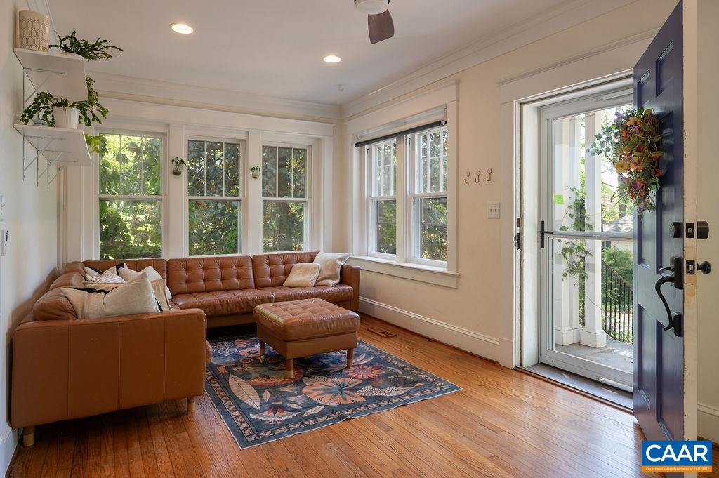 2642 JEFFERSON PARK CIR
