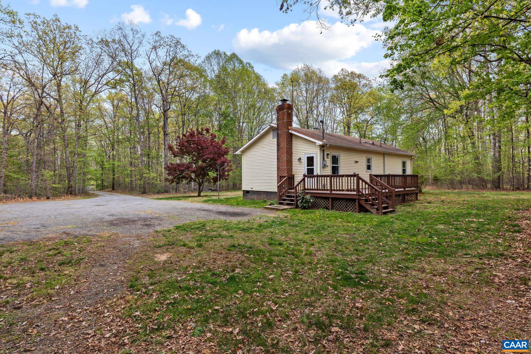 4586 SPOTSWOOD TRL