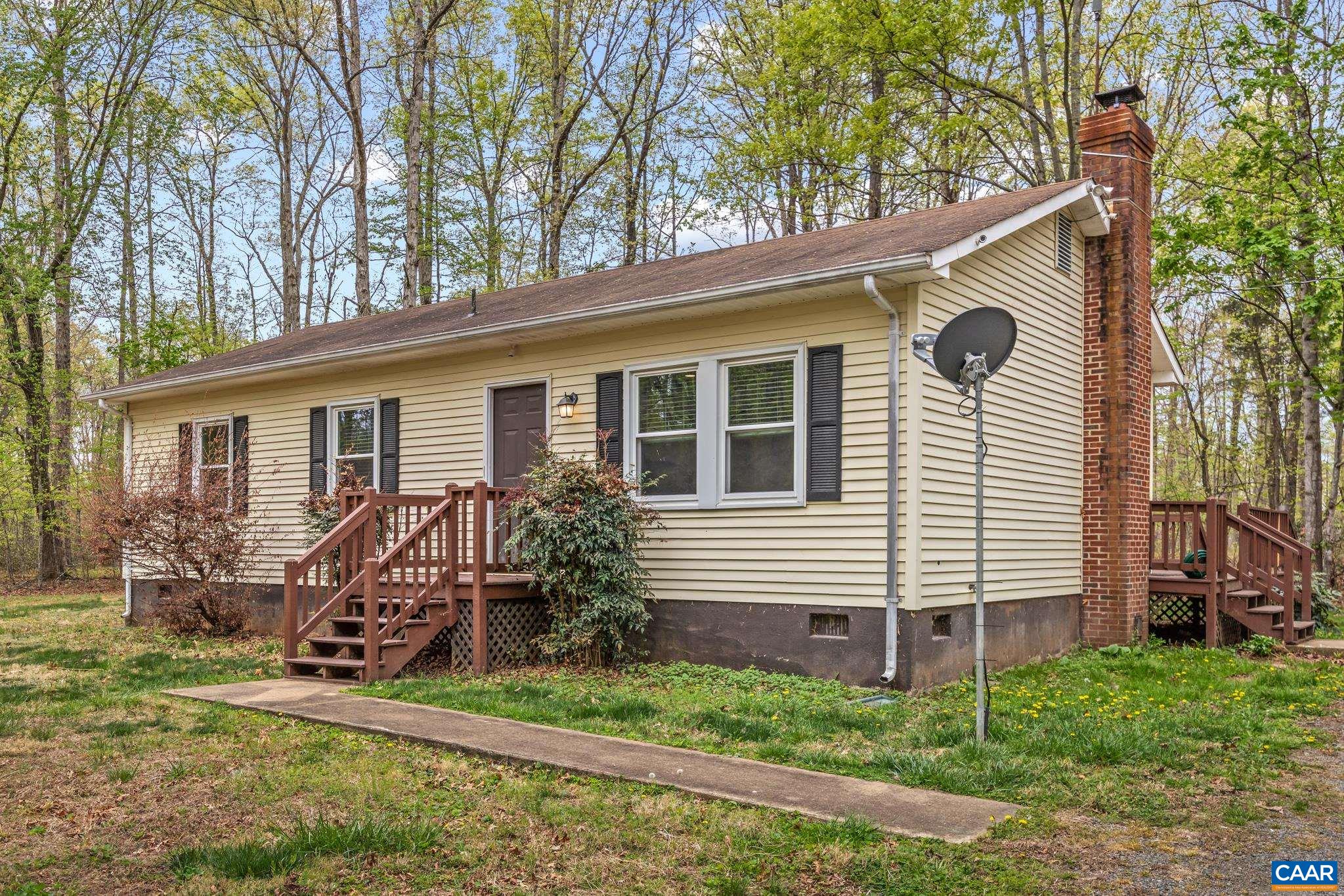 4586 SPOTSWOOD TRL