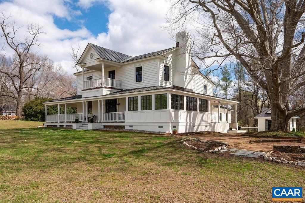 2233 EARLYSVILLE RD