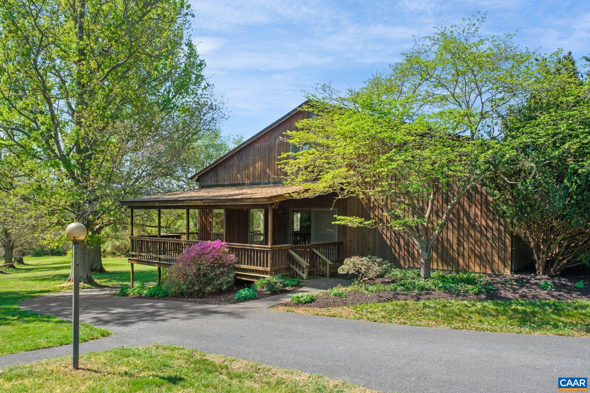 18 PROVIDENCE LN
