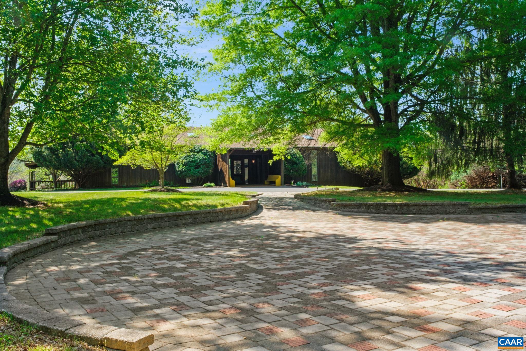 18 PROVIDENCE LN