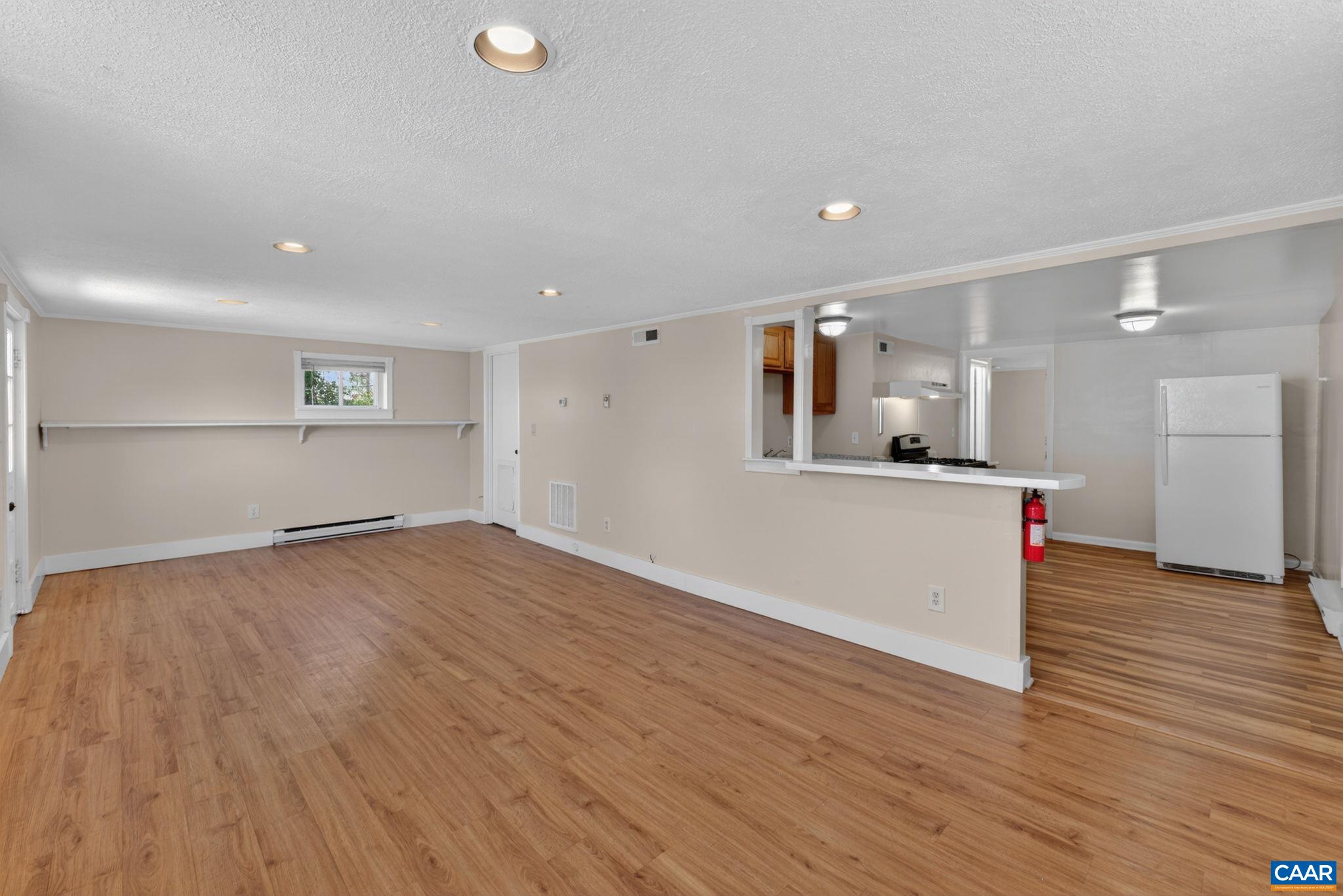 511 STONEHENGE AVE