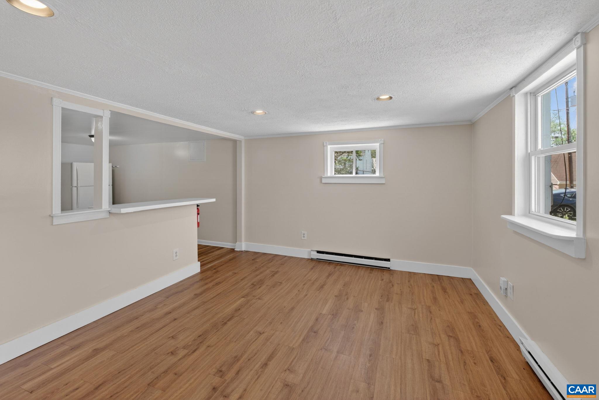 511 STONEHENGE AVE