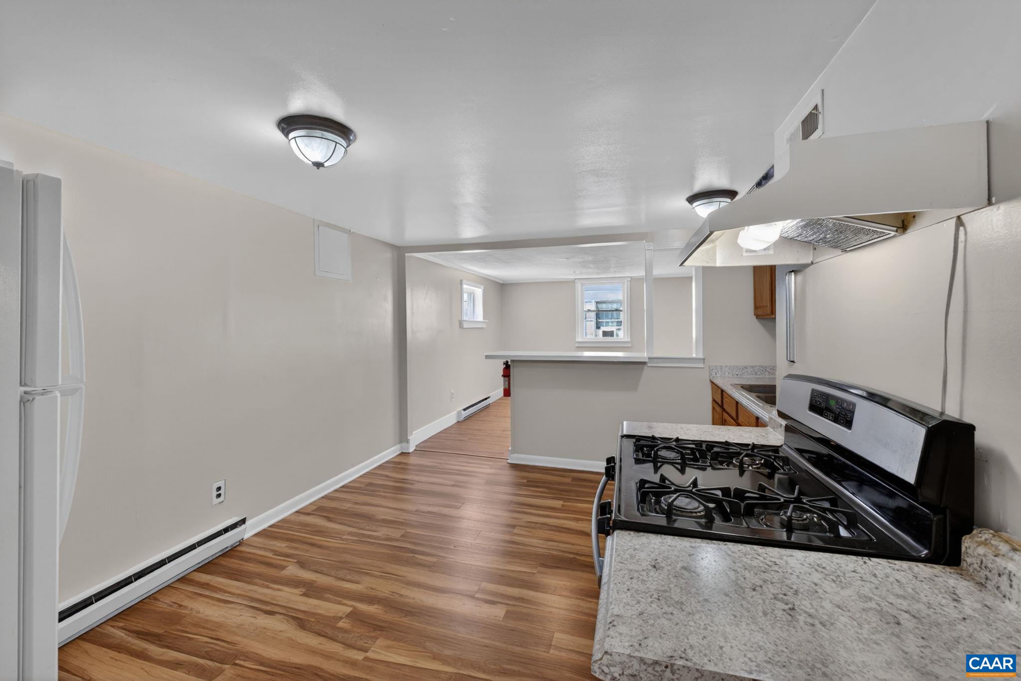 511 STONEHENGE AVE