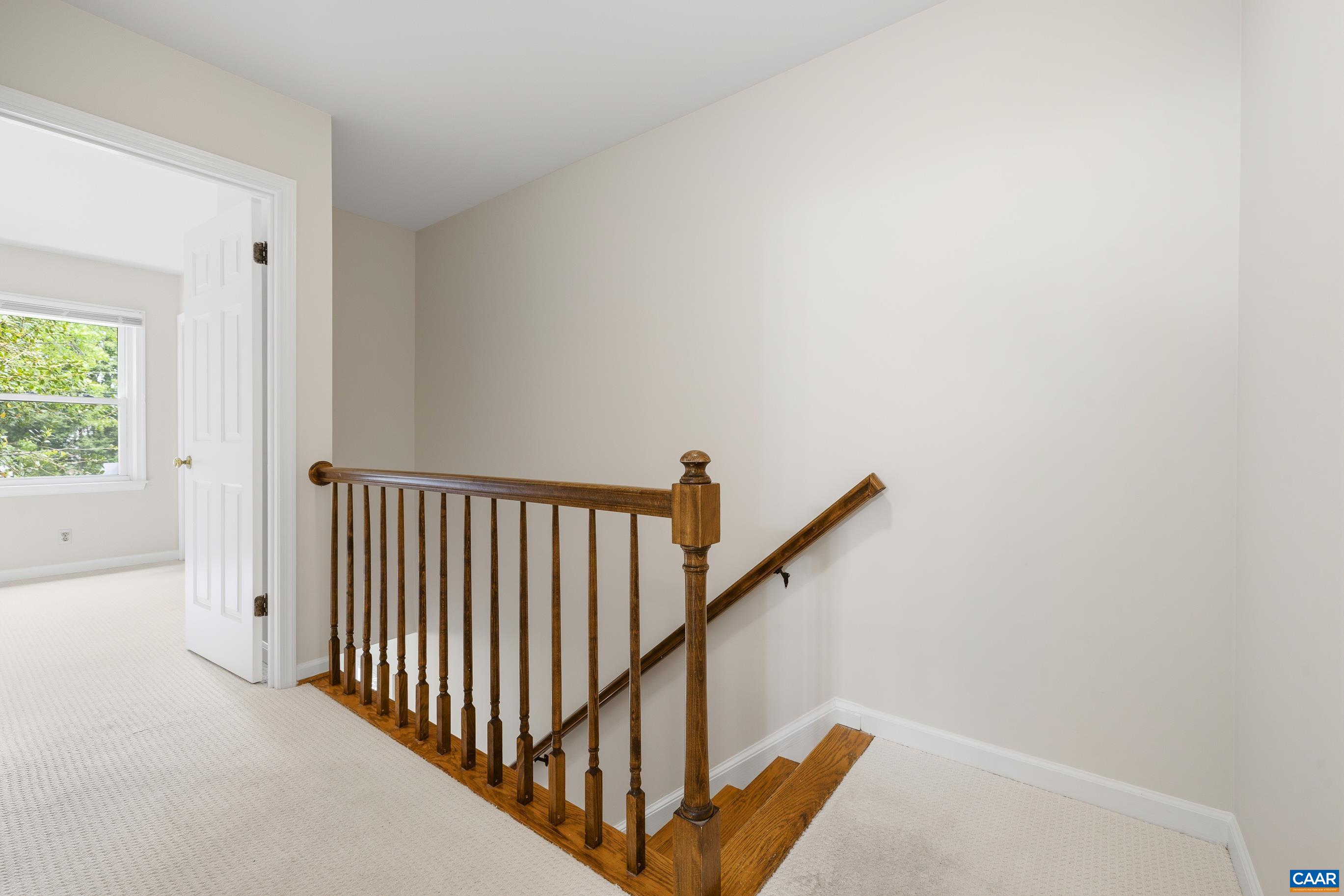 501 MOSELEY DR Unit: B