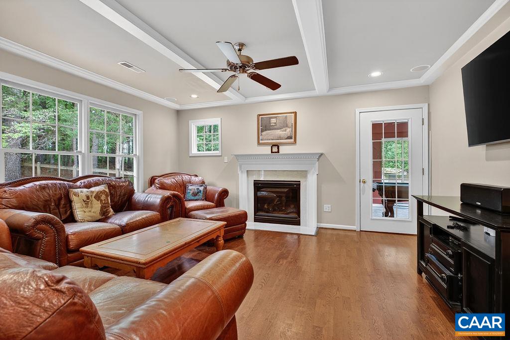 1300 WEST LEIGH DR