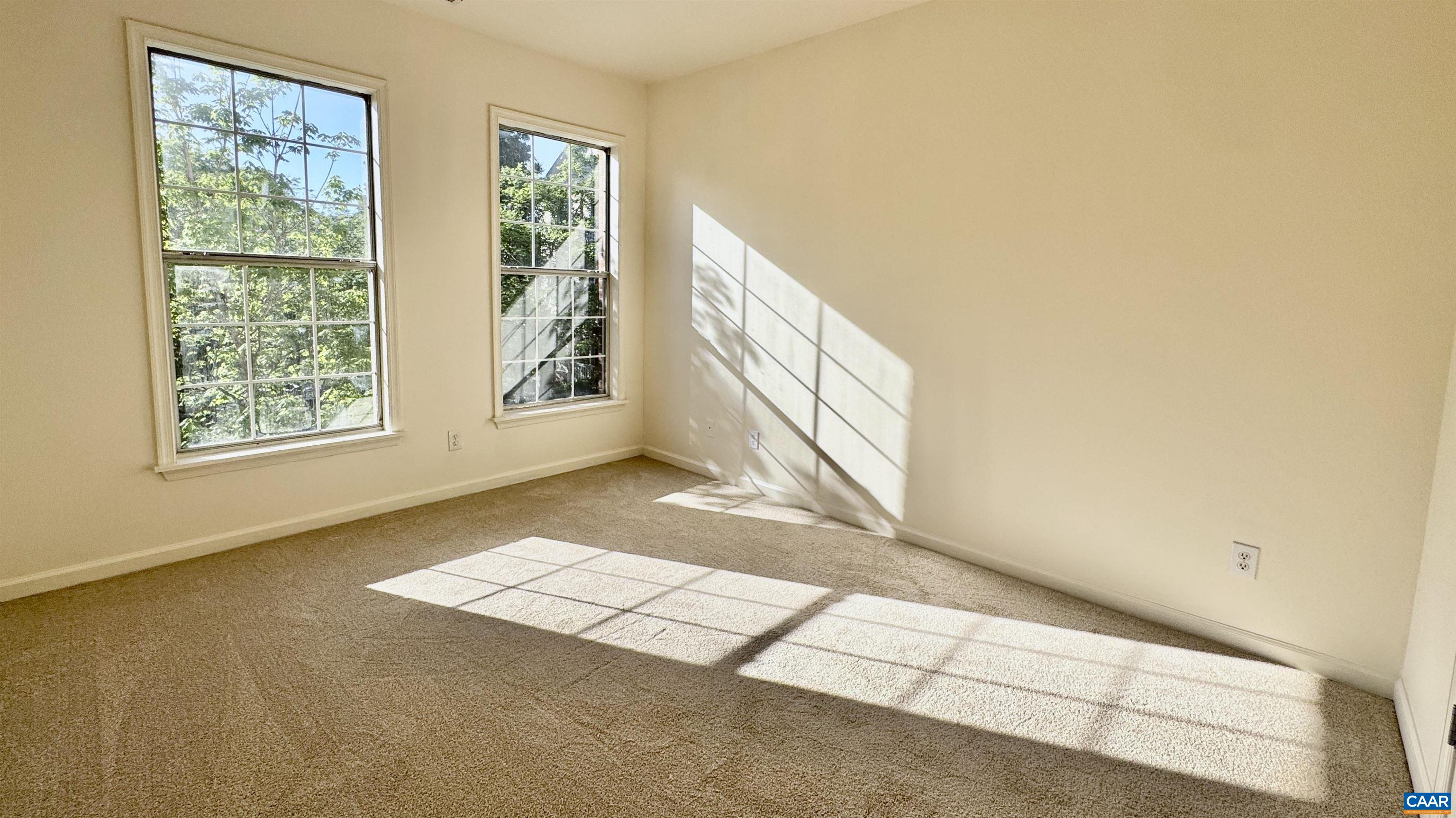 300 RIVERBEND DR Unit: 2A