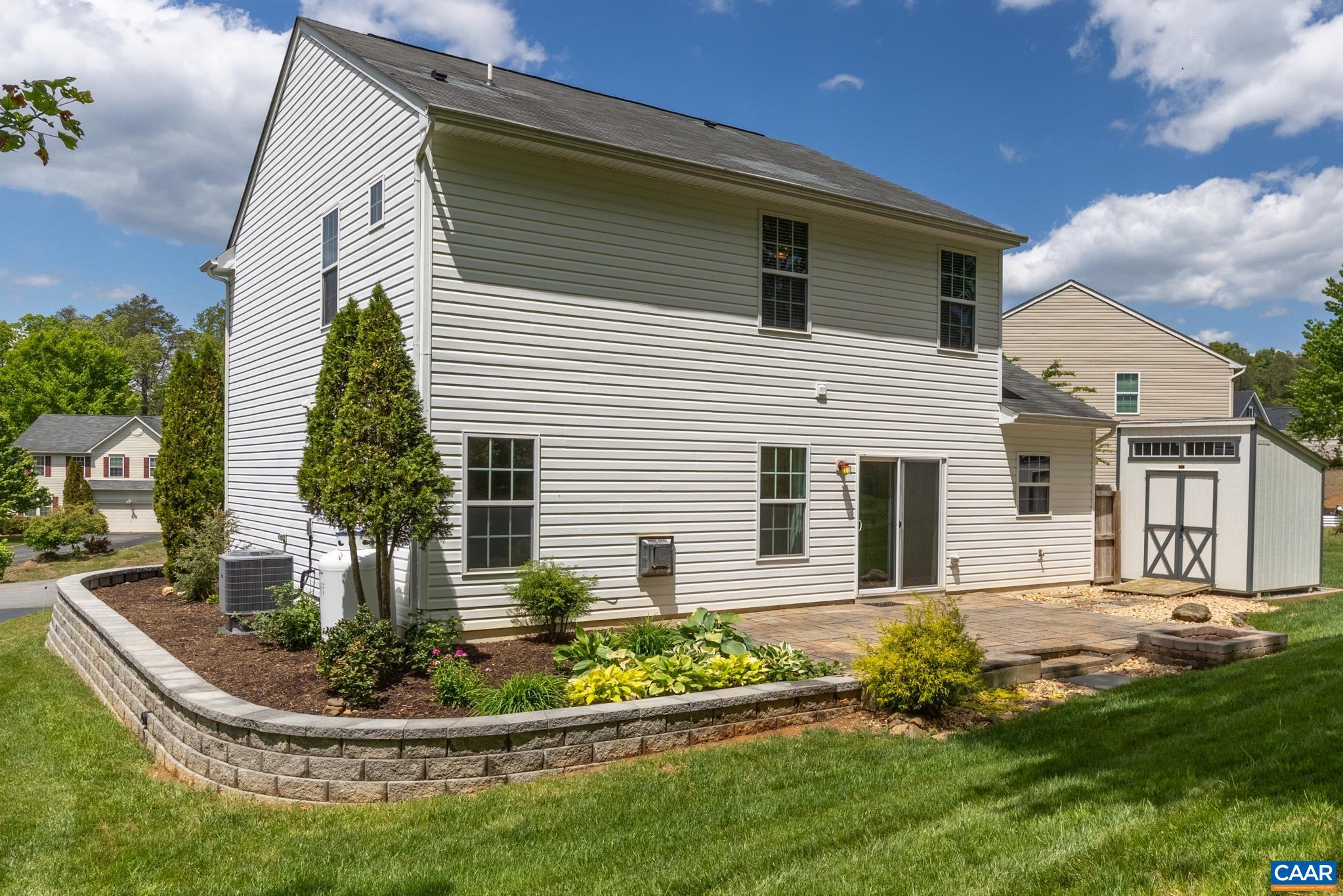 44 FLINTSTONE CT