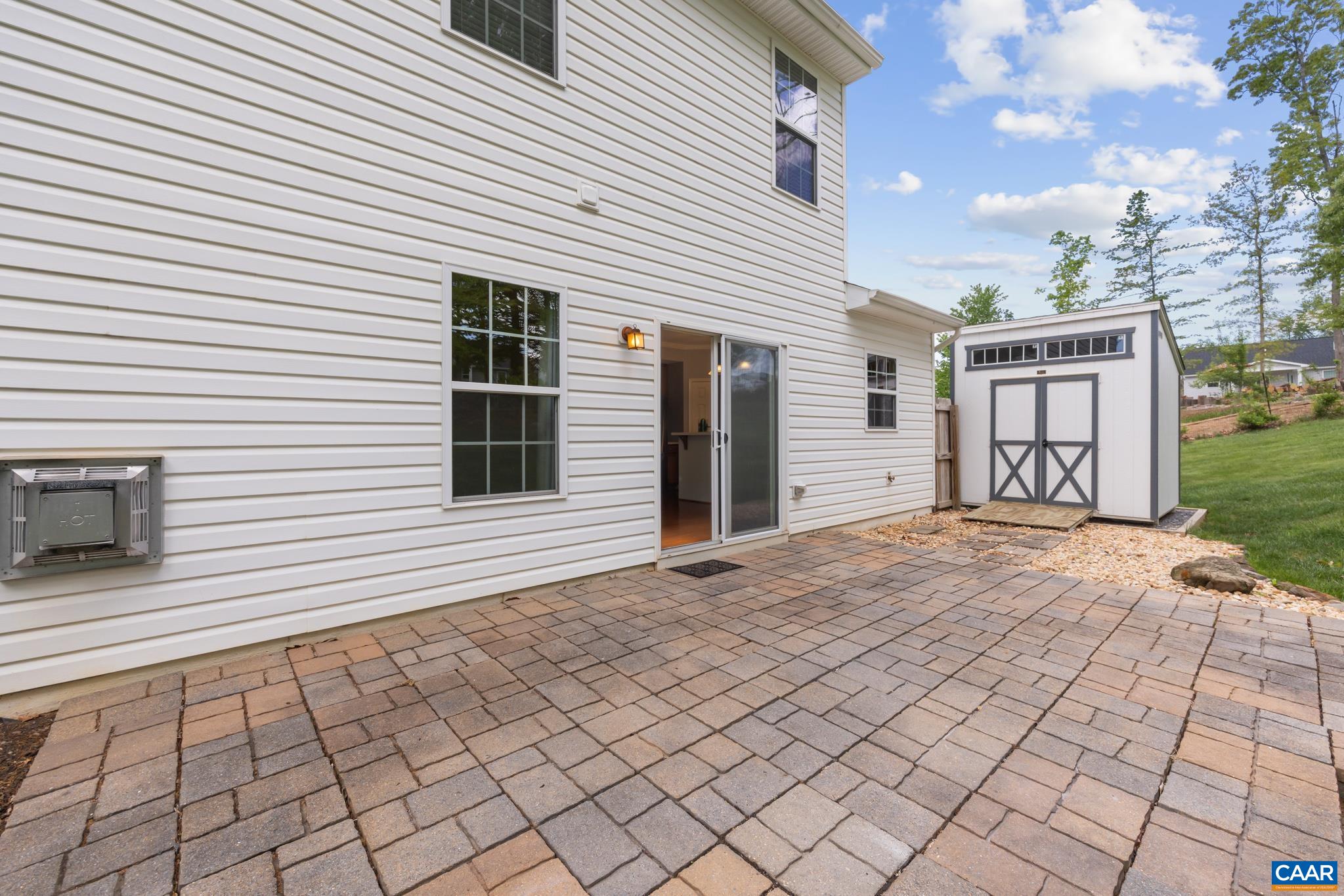 44 FLINTSTONE CT