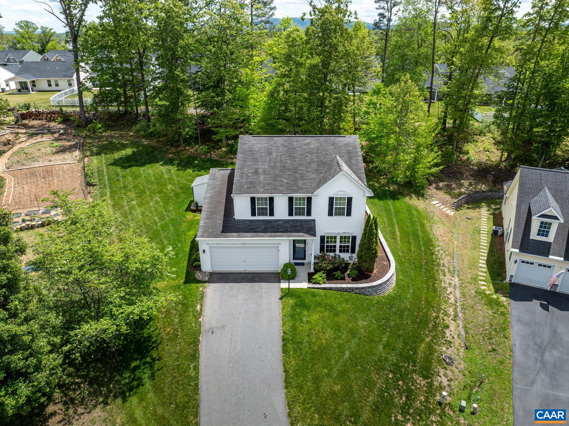 44 FLINTSTONE CT