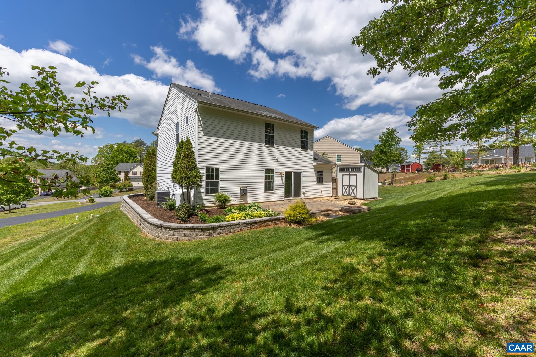 44 FLINTSTONE CT