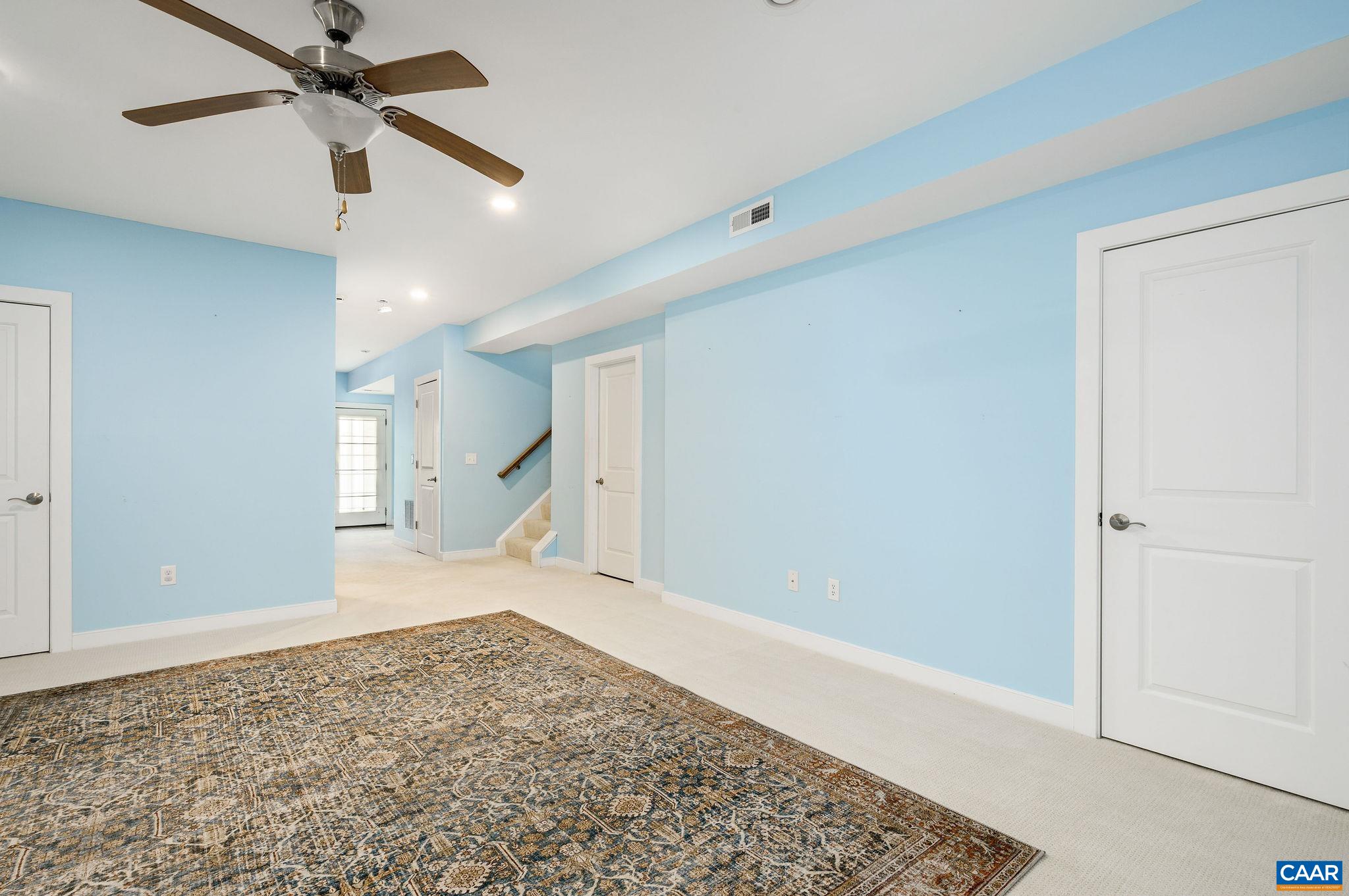 188 BROOKWOOD DR