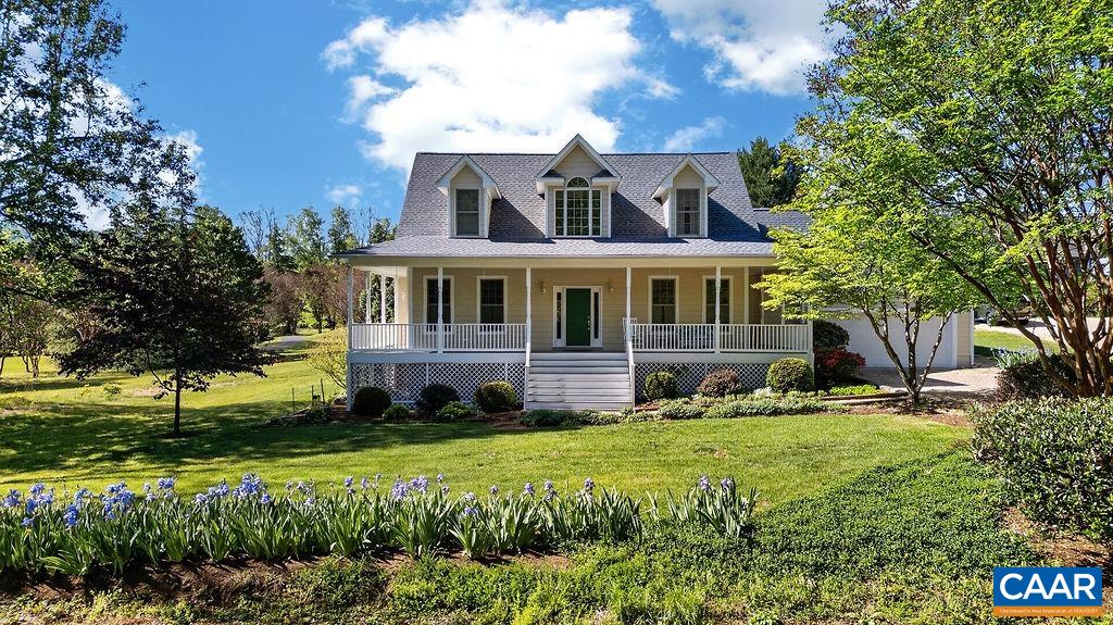946 STONEY CREEK EAST