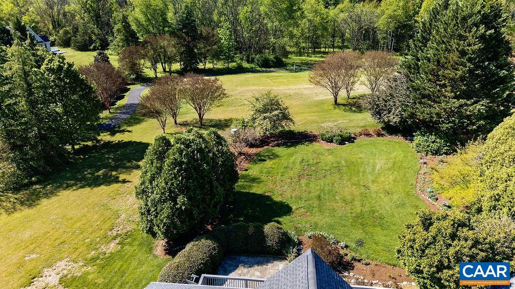 946 STONEY CREEK EAST