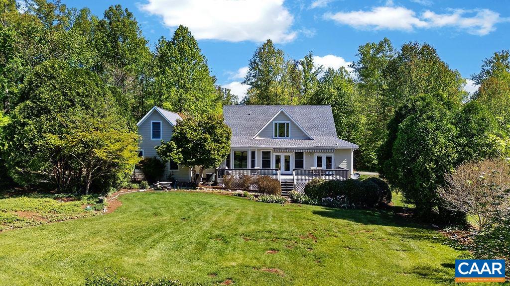 946 STONEY CREEK EAST