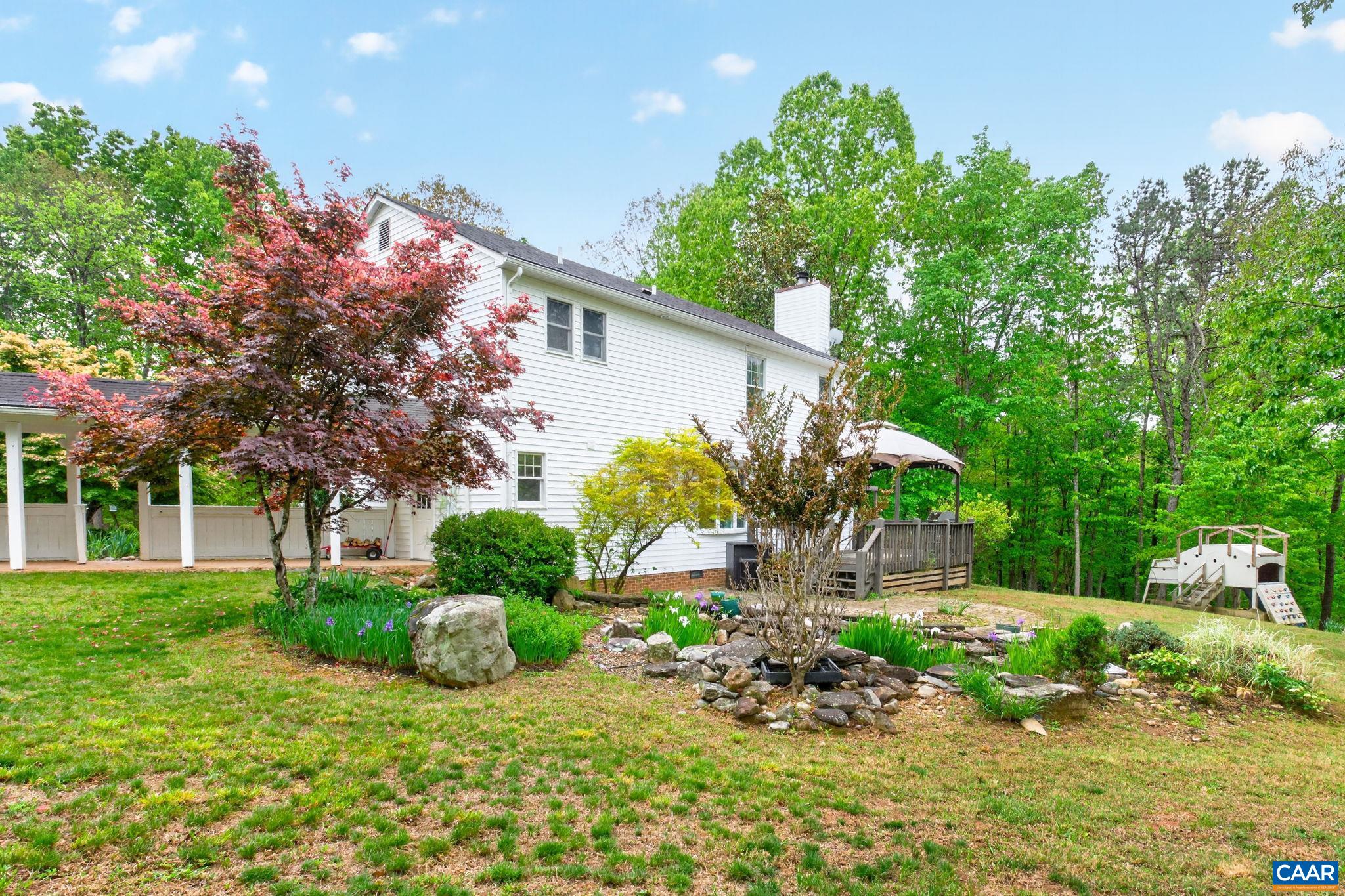 1206 SOUTH KESWICK DR