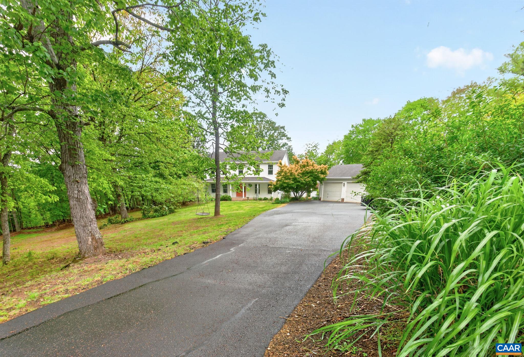 1206 SOUTH KESWICK DR