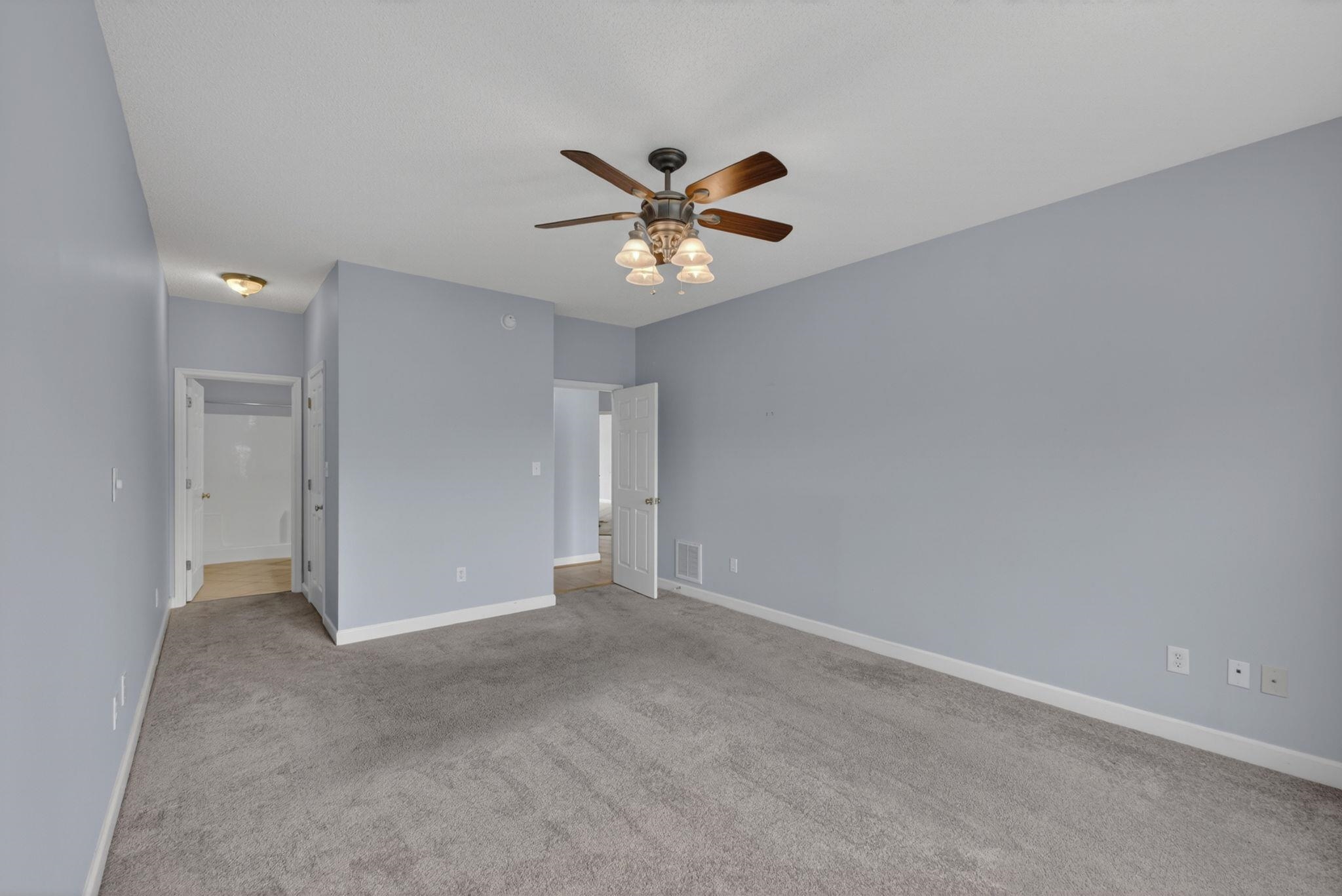 117 BRYANT DR