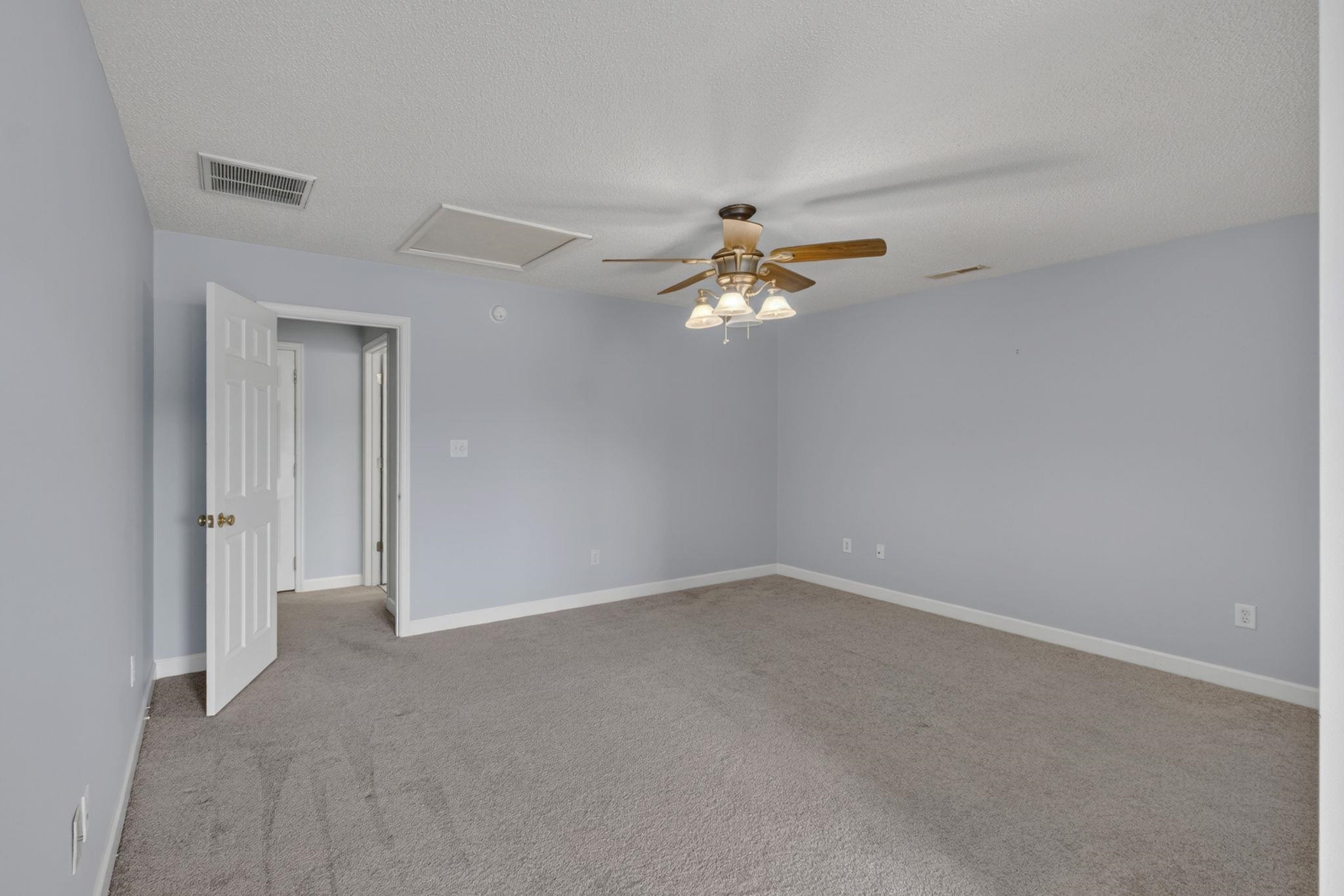 117 BRYANT DR