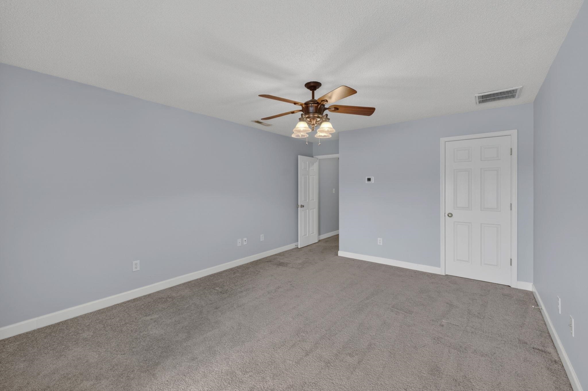 117 BRYANT DR