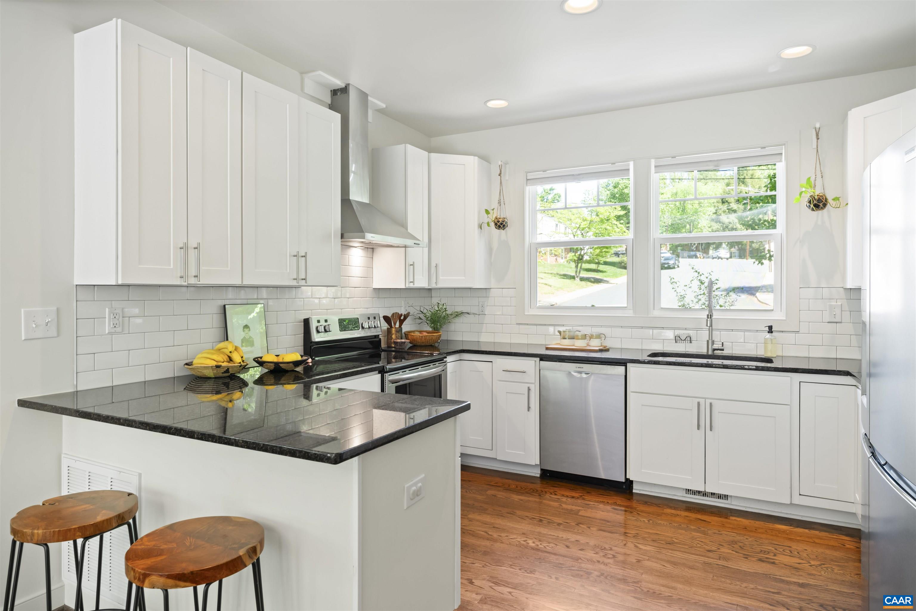 714 ROCK CREEK RD