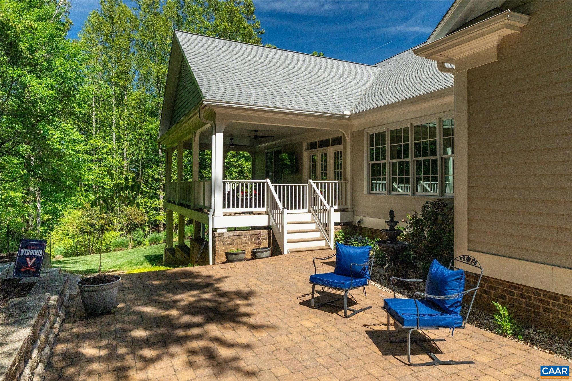 2946 DAVENTRY LN