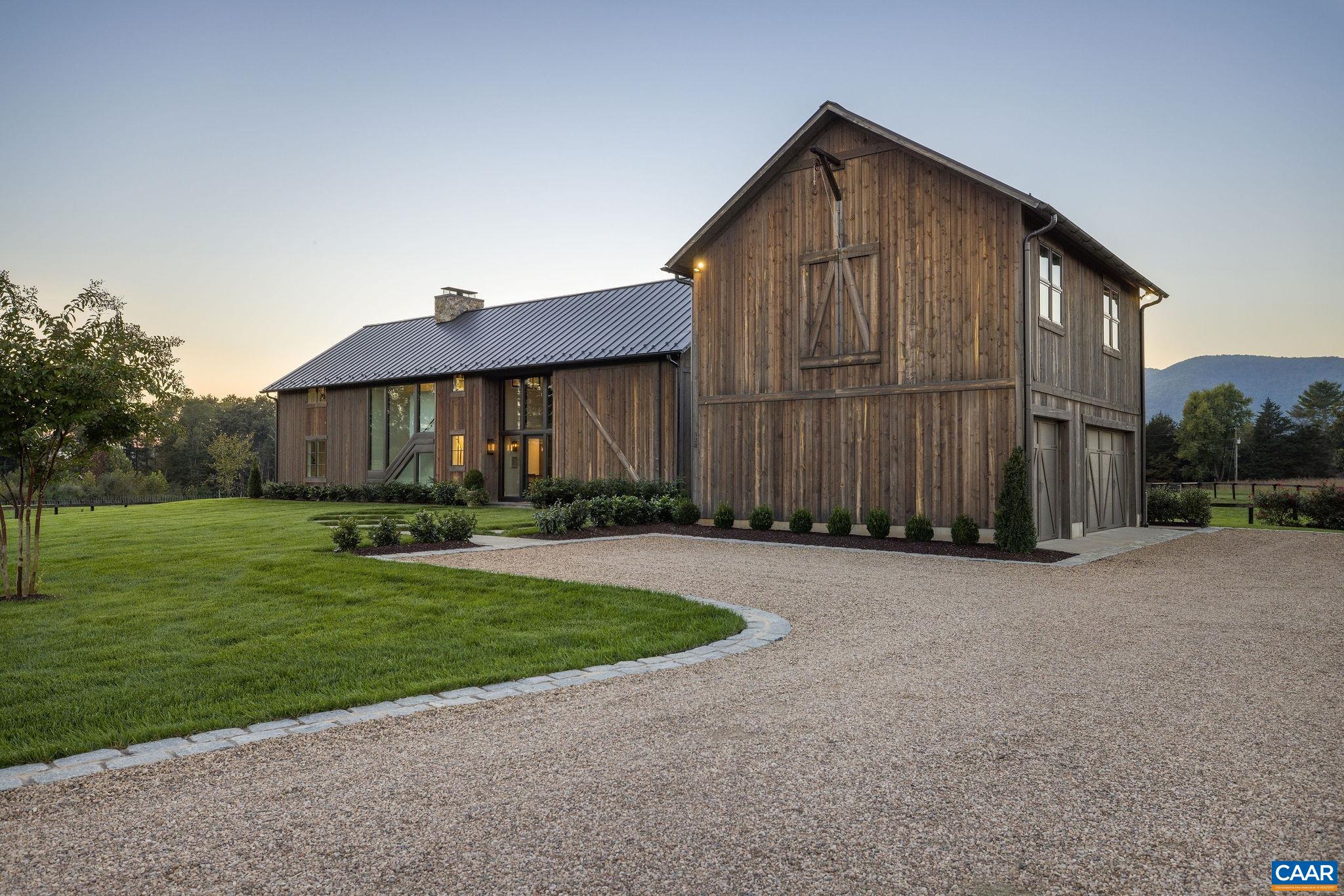 320 BARN HOUSE LN