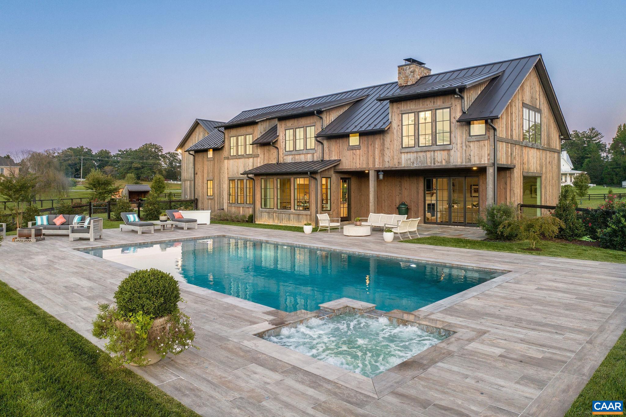 320 BARN HOUSE LN