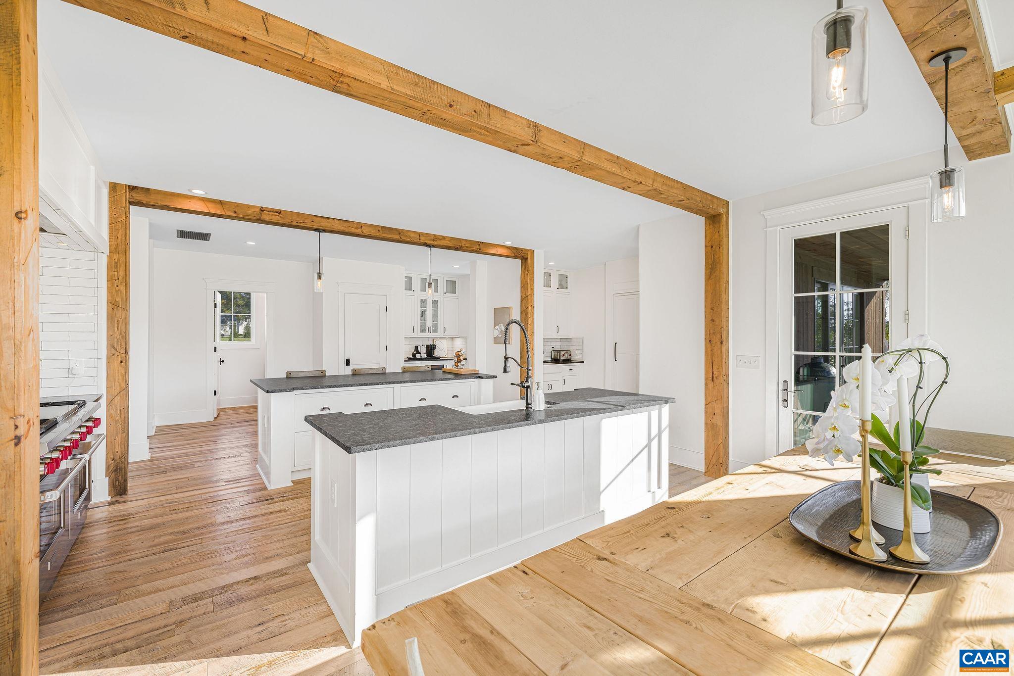 320 BARN HOUSE LN