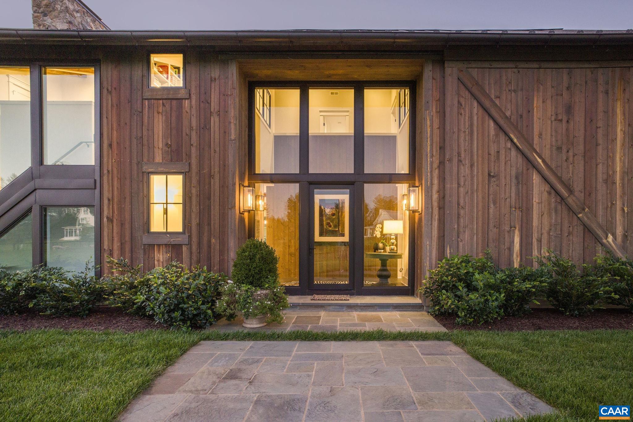 320 BARN HOUSE LN